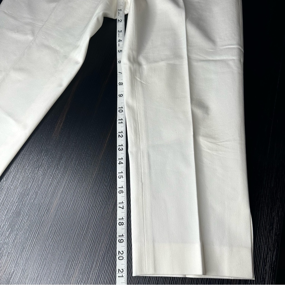 Elegant White Trousers Capris - Picture 5 of 6